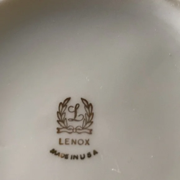 Lenox Vase - Picture 2 of 2